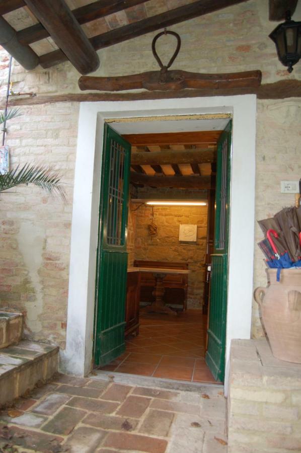 Il Poggio Villa Mombaroccio Kültér fotó
